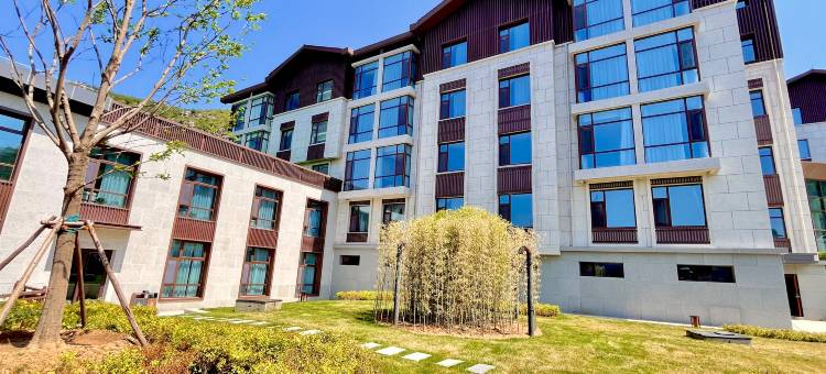 凤城国际酒店(卧龙山庄店)图片