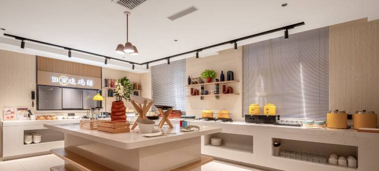 如家商旅酒店(西安小寨体育场地铁站店)图片