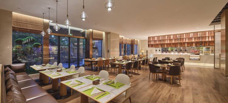 成都龙泉驿百悦希尔顿酒店图片