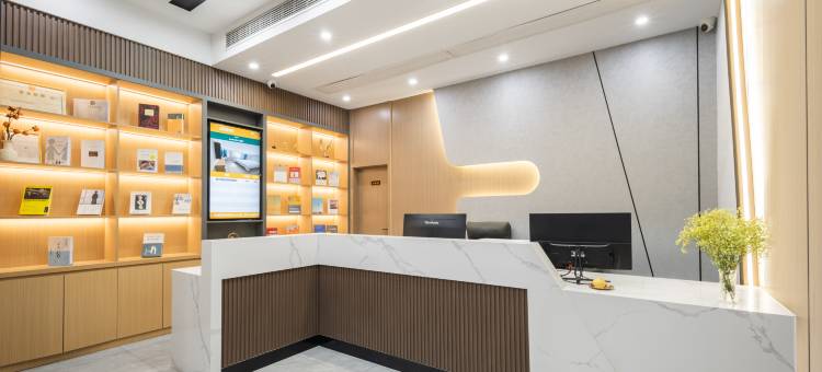 泊莱雅酒店(武汉大学人民医院东院佛祖岭地铁站店)图片