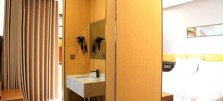 嫣雨花园酒店(东榆加气站店)图片