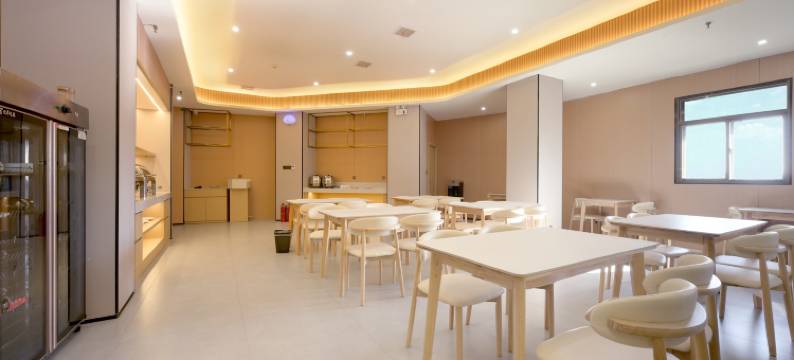 名悦兰庭酒店(榆林中赢广场店)图片