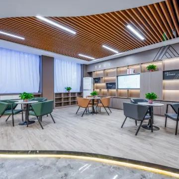 艾扉酒店(阳泉北山公园滨河新天地商业广场店)