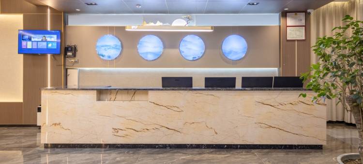 云上四季酒店(拉孜店)图片