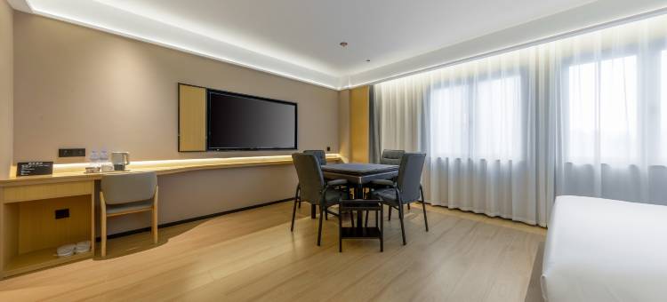 西亭酒店(扬州宝龙广场店)图片