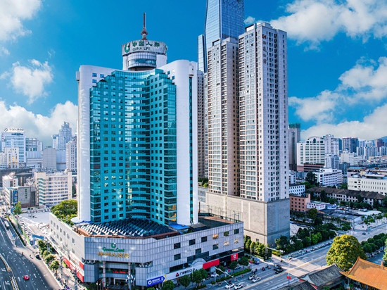 绿洲大酒店(昆明南屏步行街店)