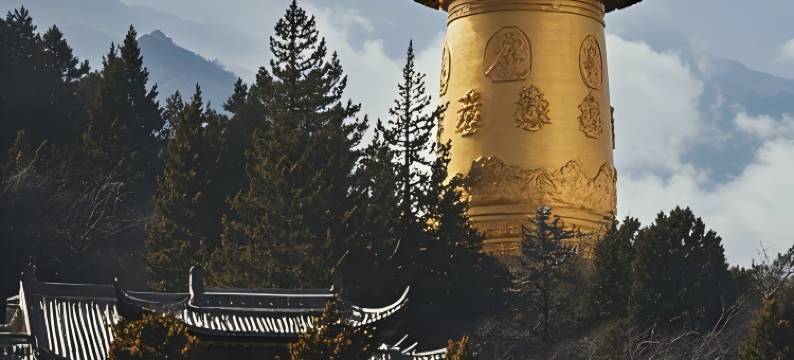 香格里拉隆幸达民宿(独克宗古城月光广场店)图片