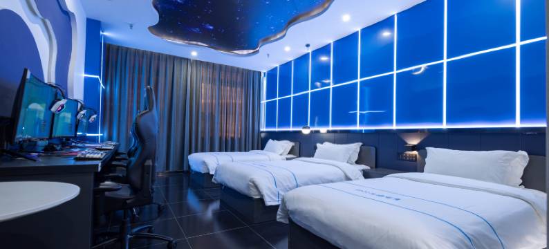 米娜电竞酒店(咸宁职业技术学院店)图片