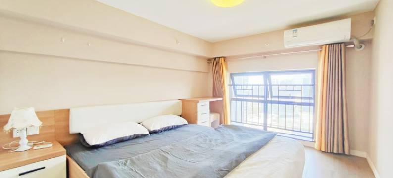 轻时光Loft影院公寓(佛山鹏瑞利季华广场金铂中心店)图片