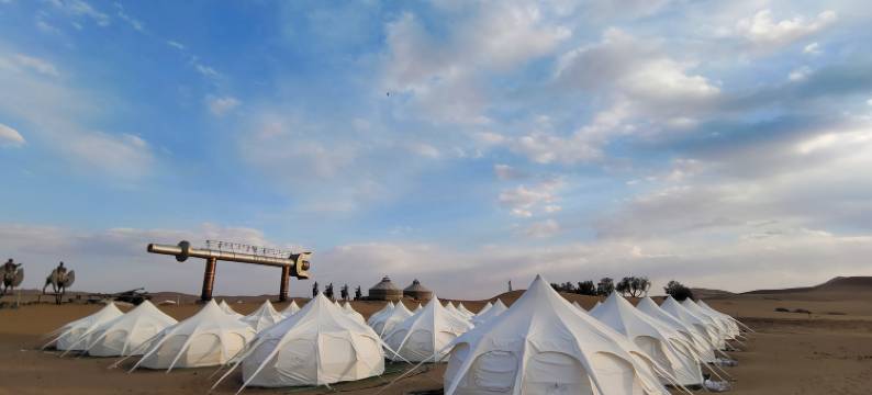 观星酒店(阿拉善英雄会场梦想沙漠公园店)图片