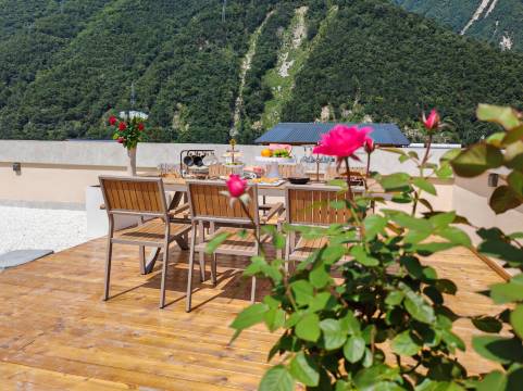 文若贡嘎壹号观景雅院(磨西镇海螺沟冰川森林公园游客中心店)图片