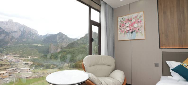 崖岸18°｜全视野日出•晨雾观景美宿(扎尕那景区店)图片