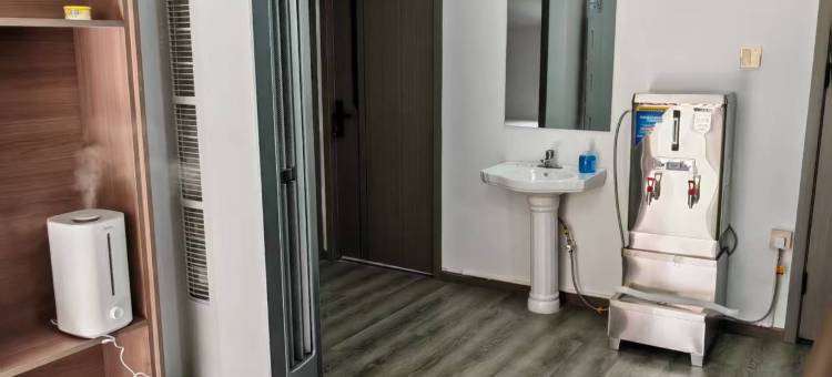 珠峰大本营帐篷营地图片