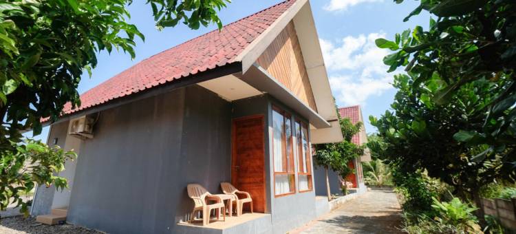 Sinergi的海边沙央赫乌朗(Seaside Sayang Heulang by Sinergi)图片