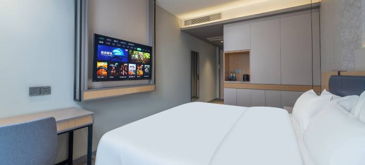 海霞酒店(银川高铁站怀远观光夜市店)图片