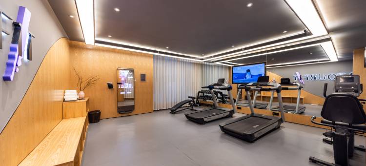 长沙国金中心亚朵酒店图片