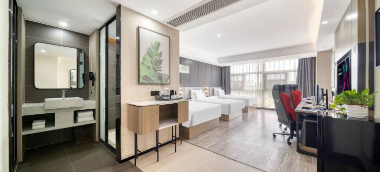 雷神电竞酒店(杭州滨江宝龙伟业路地铁站店)图片