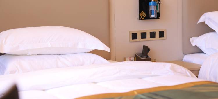 碌曲郎木寺达仓郎木宾馆图片