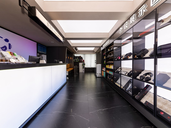 赛博·非可电竞酒店(红谷滩绿地双子塔店)