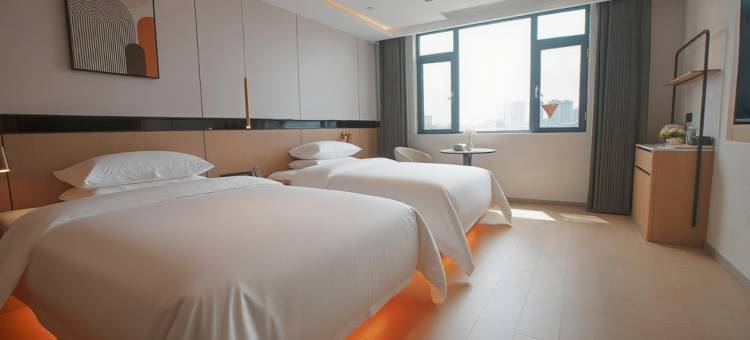 悦兰斯酒店(上饶广丰区天虹月兔广场店)图片