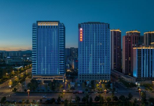 楚雄曼汀观海国际酒店（彝海公园店）外景图