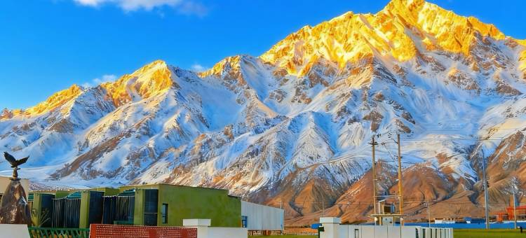 花筑·疆徕·美墅(塔什库尔干帕米尔旅游区店)图片