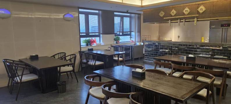 宋熙酒店(开封清明上河园星光天地购物中心店)图片