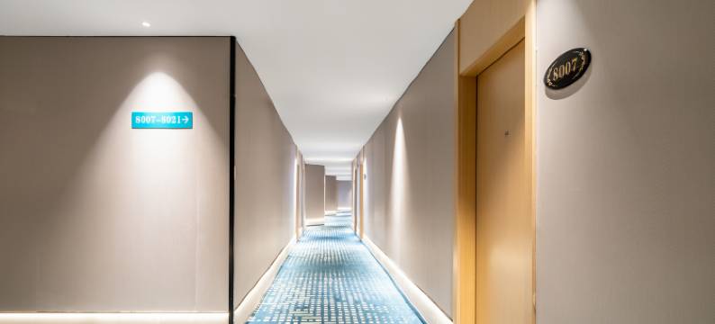 城市优选酒店(广东石油化工学院壹加壹购物广场店)图片