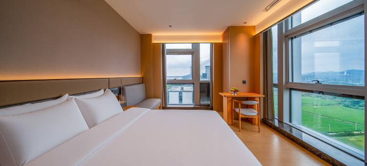 如家睿柏·云酒店(龙桥镇店)图片