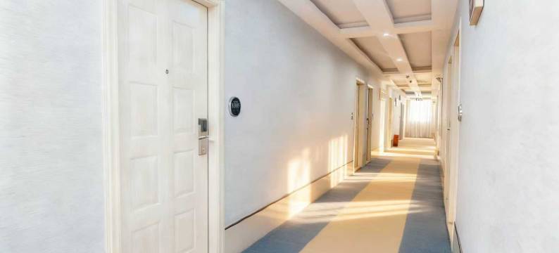 佛山尚逸酒店(九江信基广场店)图片