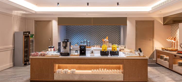 维也纳酒店(郑州东站东广场圃田西地铁站店)图片