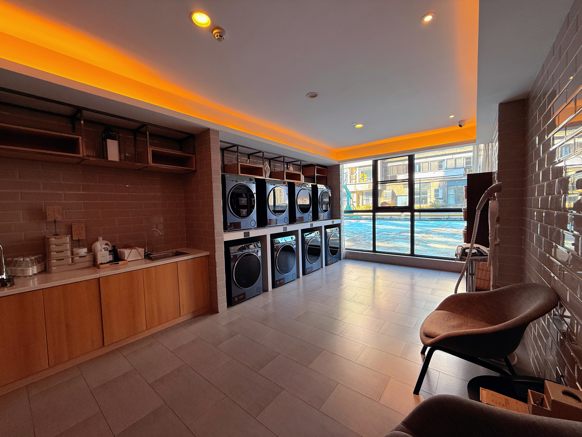 Atour Hotel (Guilin North Railway Station Hengda Plaza) Over view