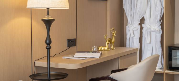 抚仙湖品悦酒店图片