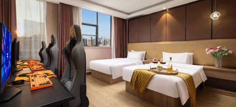 尖峰·柚电竞酒店(抚州贸易广场店)图片