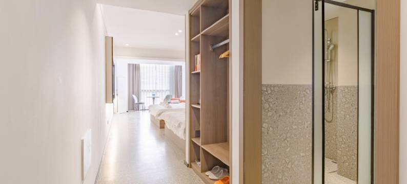 景洪静心佳园酒店(曼听公园总佛寺店)图片