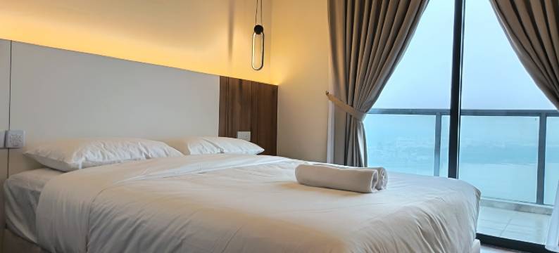 RNF Princess Luxe Royale 3BR 6pax Bathtub图片