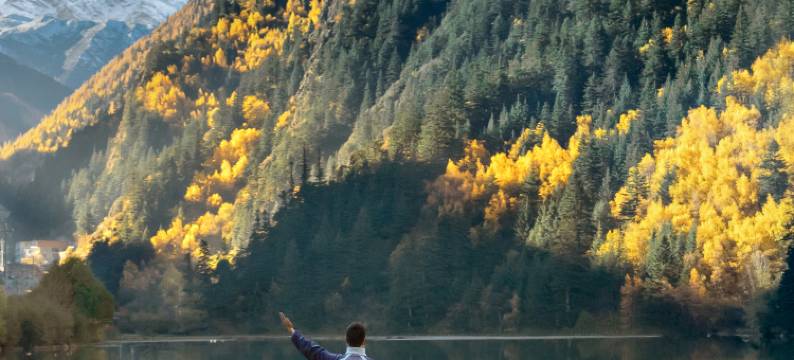 嘎尔庄园(四姑娘山镇·夹金海子店)图片