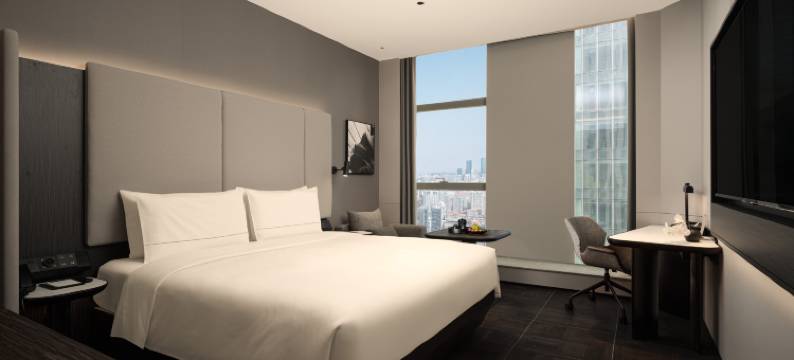 重庆江北嘴金融街亚朵酒店图片