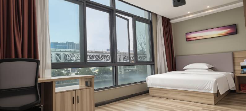 雁山精品酒店(镇江站南广场店)图片