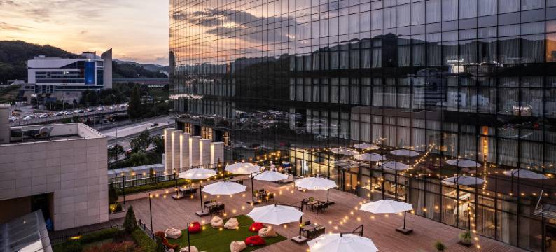 首尔板桥希尔顿逸林公寓酒店(DoubleTree by Hilton Seoul Pangyo Residences)图片