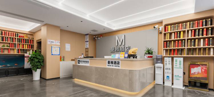 飓龙电竞酒店(绵阳南郊机场店)图片