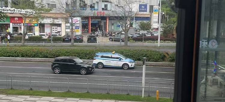 雅朵国际酒店公寓(深圳中英街海山地铁站店)图片