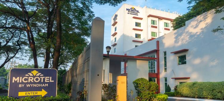 UP科技中心麦客达温德姆酒店(Microtel by Wyndham UP Technohub)图片