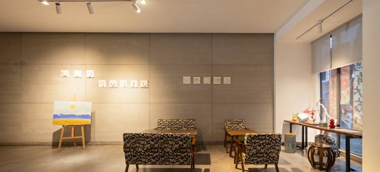 溪间堂艺术酒店(景德镇陶溪川步行街陶阳里景区店)图片