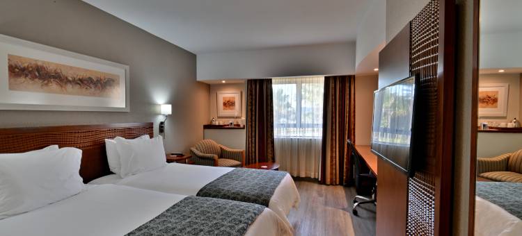 城市旅馆酒店格克贝尔哈(City Lodge Hotel Gqeberha)图片
