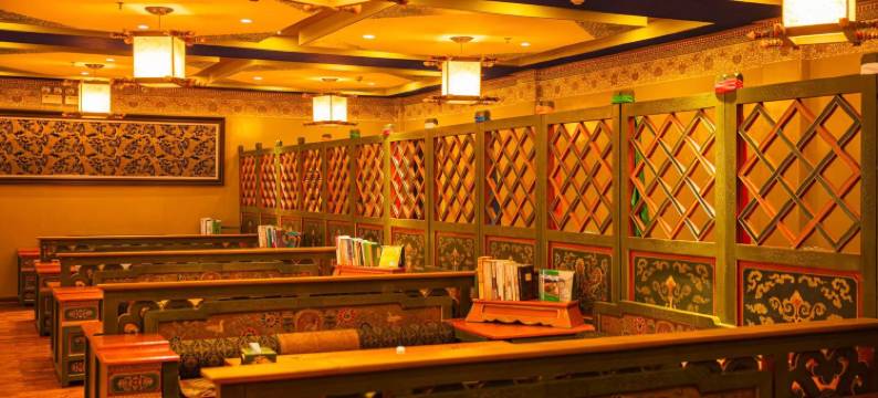 拉萨吉祥宝马酒店(八廓街店)图片