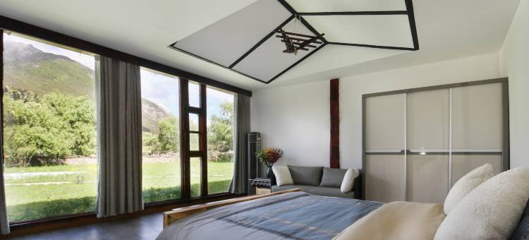 依云若雅民宿(林芝米林机场店)图片