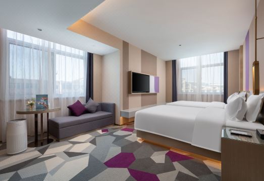 Lavande Hotel (Laiyuan Luohe East Road) Hotel Overview