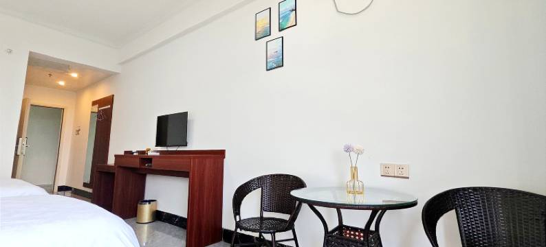 东兴豪万宾馆(万尾金滩店)图片