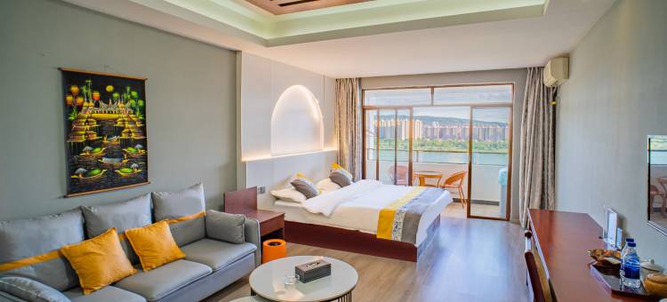 Q加·西双版纳雨林澜山望江度假酒店(告庄星光夜市店)图片